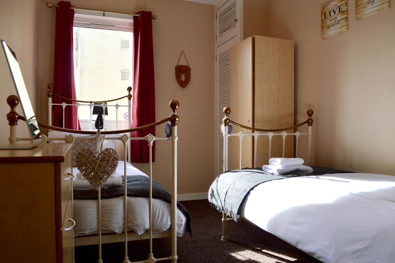 Crags View Apartment On The Royal Mile Edinburgh Ngoại thất bức ảnh