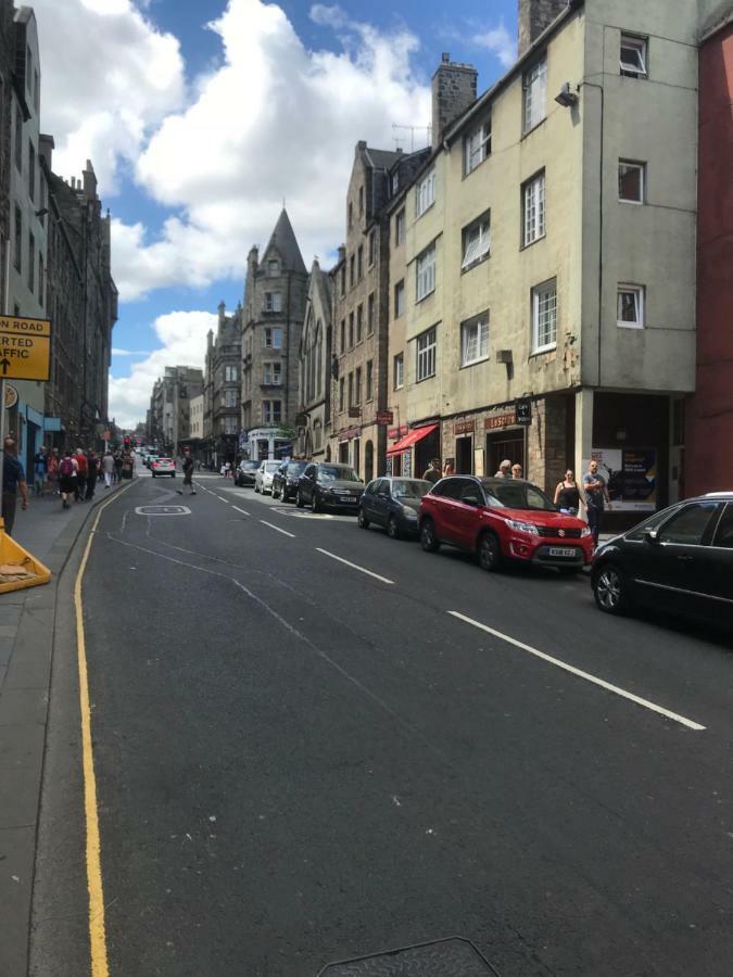 Crags View Apartment On The Royal Mile Edinburgh Ngoại thất bức ảnh